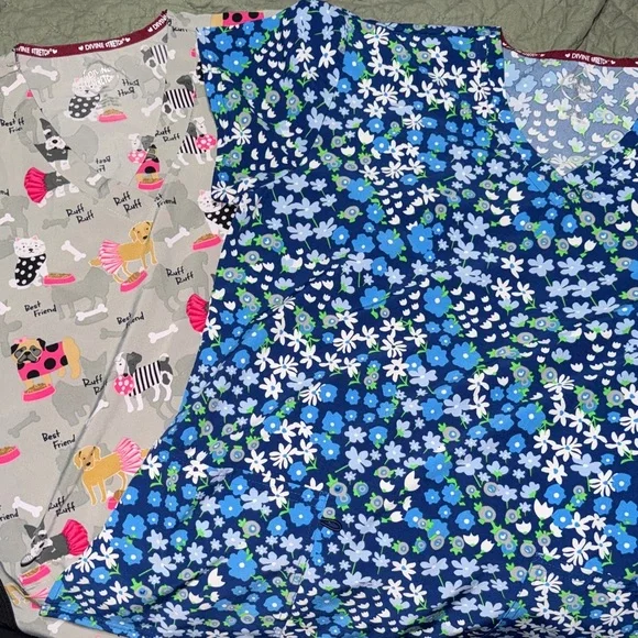 Medium Scrub Tops - Bundle of 7 - Picture 5 of 11